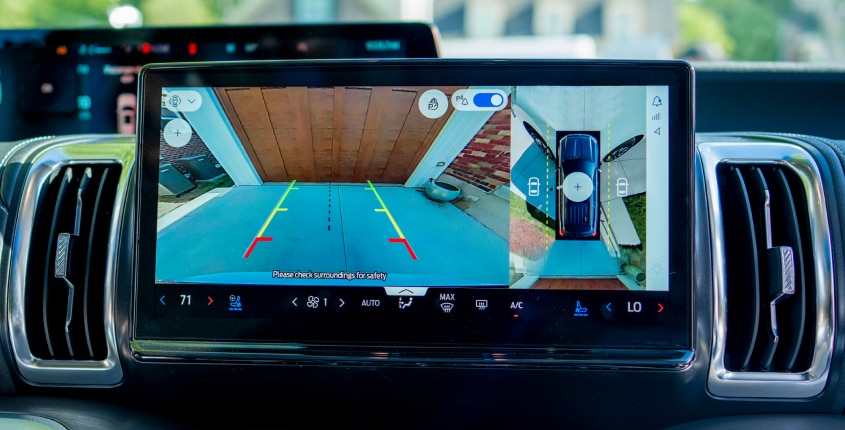 Backup camera monitor
